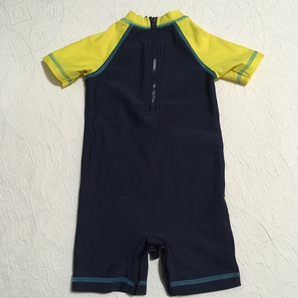 12-18m (4/$20) One-Piece Rashguard by George - Picture 5 of 5